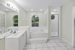 5111 Queen Palm Terrace NE, Saint Petersburg, FL 33703 - Photo 25
