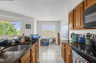 1065 S Hiawassee Rd, Orlando, FL 32835 - Photo 13