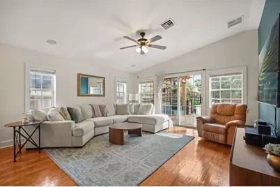 11 S Lawsona Boulevard, Orlando, FL 32801 - Photo 19