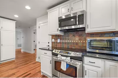 11 S Lawsona Boulevard, Orlando, FL 32801 - Photo 15