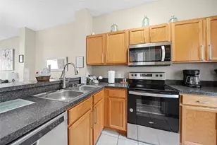 4766 Vero Beach Pl, Kissimmee, FL 34746 - Photo 7