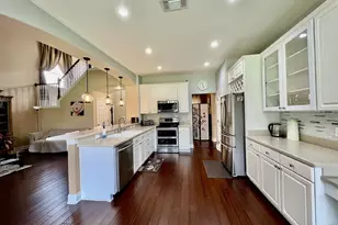 1565 The Oaks Blvd, Kissimmee, FL 34746 - Photo 9