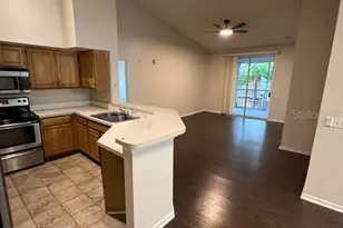 13028 Plantation Park Cir, Orlando, FL 32821 - Photo 3