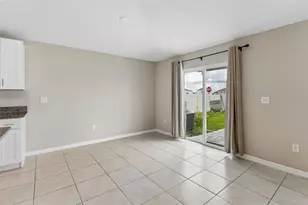 5404 Blue Azure Dr, Wimauma, FL 33598 - Photo 7
