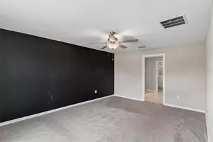 5404 Blue Azure Dr, Wimauma, FL 33598 - Photo 9