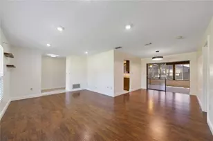 4520 Ironstone Cir, Orlando, FL 32812 - Photo 5