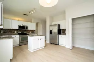 13827 Hawkeye Dr, Orlando, FL 32837 - Photo 13