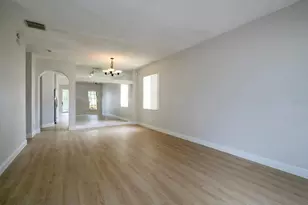 13827 Hawkeye Dr, Orlando, FL 32837 - Photo 5