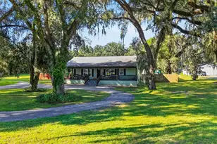 3074 Co Rd 521, Wildwood, FL 34785 - Photo 1