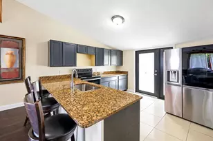 21 S Palm Ave, Kissimmee, FL 34741 - Photo 7