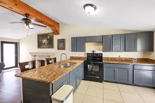 21 S Palm Ave, Kissimmee, FL 34741 - Photo 5