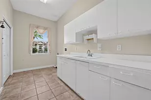 7608 San Remo Pl, Orlando, FL 32835 - Photo 17