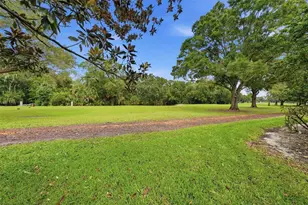 1008 Royal Birkdale Dr, Tarpon Springs, FL 34688 - Photo 53