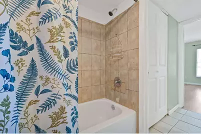 915 W Oak Ridge Road #B, Orlando, FL 32809 - Photo 19