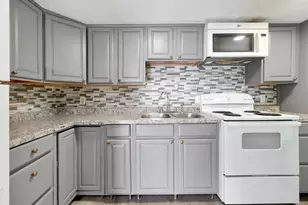 915 W Oak Ridge Rd, Orlando, FL 32809 - Photo 7