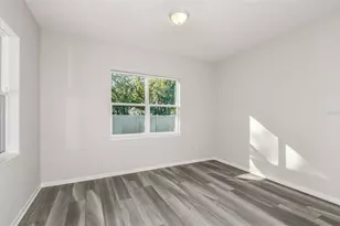4833 Finley Dr, Davenport, FL 33837 - Photo 9