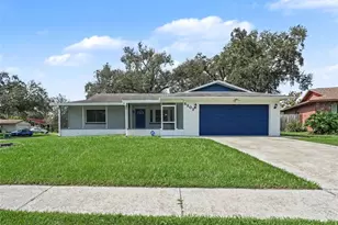 5202 Garner Pl, Seffner, FL 33584 - Photo 1