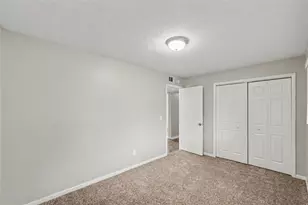 5202 Garner Pl, Seffner, FL 33584 - Photo 11