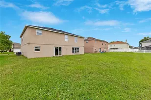 3260 Amberley Park Cir, Kissimmee, FL 34743 - Photo 35
