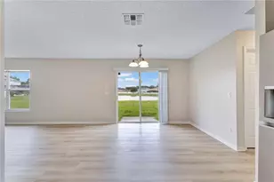 3260 Amberley Park Cir, Kissimmee, FL 34743 - Photo 13
