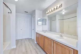 3260 Amberley Park Cir, Kissimmee, FL 34743 - Photo 25