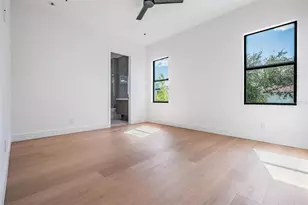 214 S Renellie Dr, Tampa, FL 33609 - Photo 17