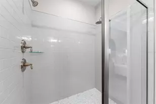 8556 Magnificent Ln, Groveland, FL 34736 - Photo 21