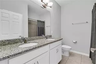 2747 Rowan St, Tavares, FL 32778 - Photo 9