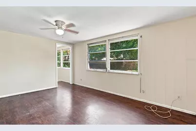 6226 42nd Avenue N, Saint Petersburg, FL 33709 - Photo 21