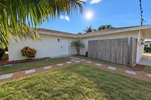 1476 N Mangonia Dr, West Palm Beach, FL 33401 - Photo 33