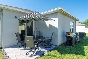 35191 Brienne St, Zephyrhills, FL 33541 - Photo 29