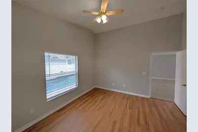913 Stallion Way, Valrico, FL 33594 - Photo 13