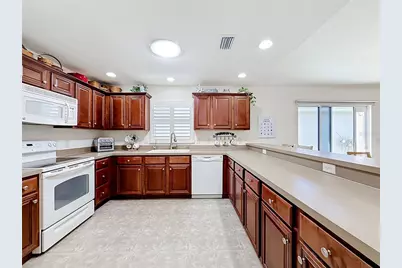 2001 Altamonte Way, The Villages, FL 32162 - Photo 3