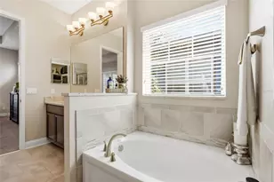 8363 Laureate Blvd, Orlando, FL 32827 - Photo 25