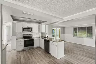 8635 Sabal Way, Port Richey, FL 34668 - Photo 5