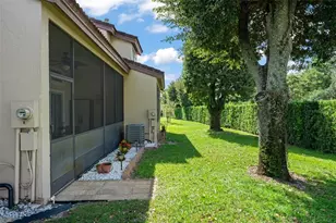 3170 Tamarind Cir, Kissimmee, FL 34747 - Photo 27