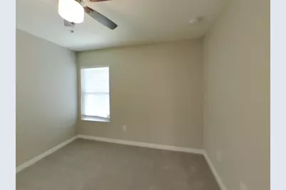[Address not provided], Gibsonton, FL 33534 - Photo 9