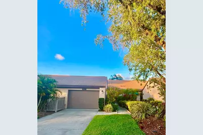 5847 Clubside Drive, Sarasota, FL 34243 - Photo 1