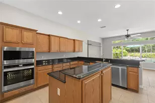 16169 Bristol Lake Cir, Orlando, FL 32828 - Photo 9