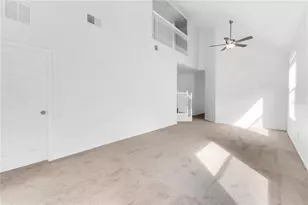 2412 Temple Grove Ln, Kissimmee, FL 34741 - Photo 5
