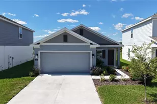 668 Reggie Rd, Winter Haven, FL 33884 - Photo 1