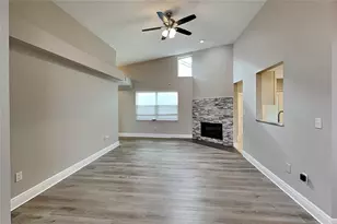 [Address not provided], Plant City, FL 33566 - Photo 3