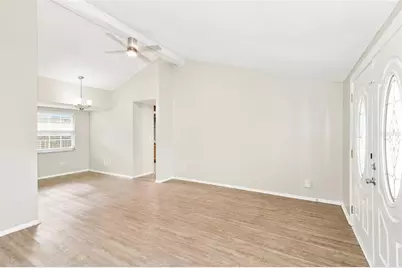 10102 Hickory Hollow Court, Tampa, FL 33615 - Photo 3