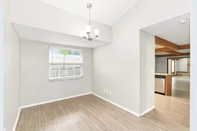 10102 Hickory Hollow Court, Tampa, FL 33615 - Photo 9