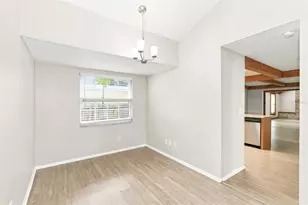 10102 Hickory Hollow Ct, Tampa, FL 33615 - Photo 9