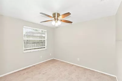 10102 Hickory Hollow Court, Tampa, FL 33615 - Photo 13