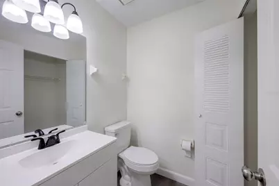 6266 Yorktown Drive #179, Orlando, FL 32807 - Photo 11