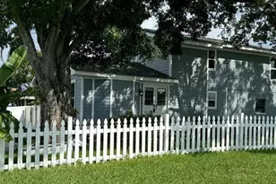 22 Cypress Dr, Palm Harbor, FL 34684 - Photo 7