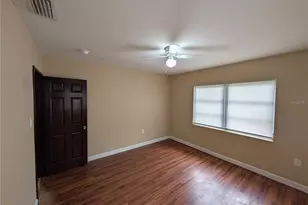 2001 E Robson St, Tampa, FL 33610 - Photo 11