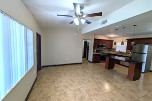 2001 E Robson St, Tampa, FL 33610 - Photo 5